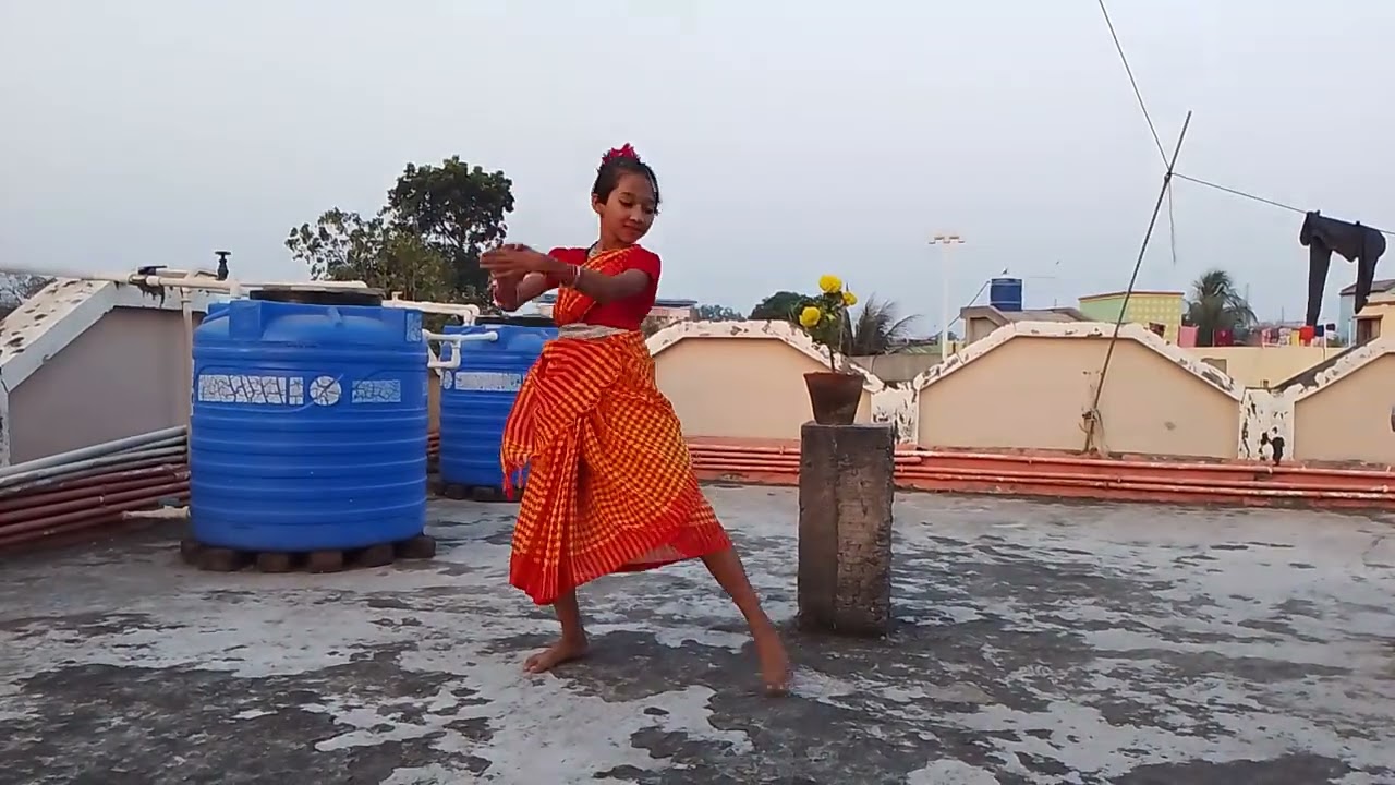 #পলাশ তুলির মাঠে, সোনা ঝুরির হাঁটে #