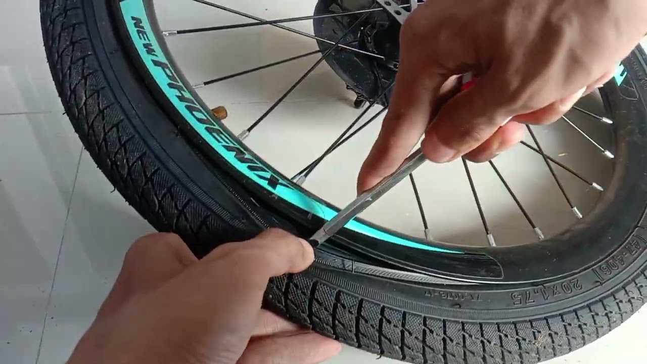 Cara melepas ruji / jari-jari sepeda ban belakang yang bengkok atau patah