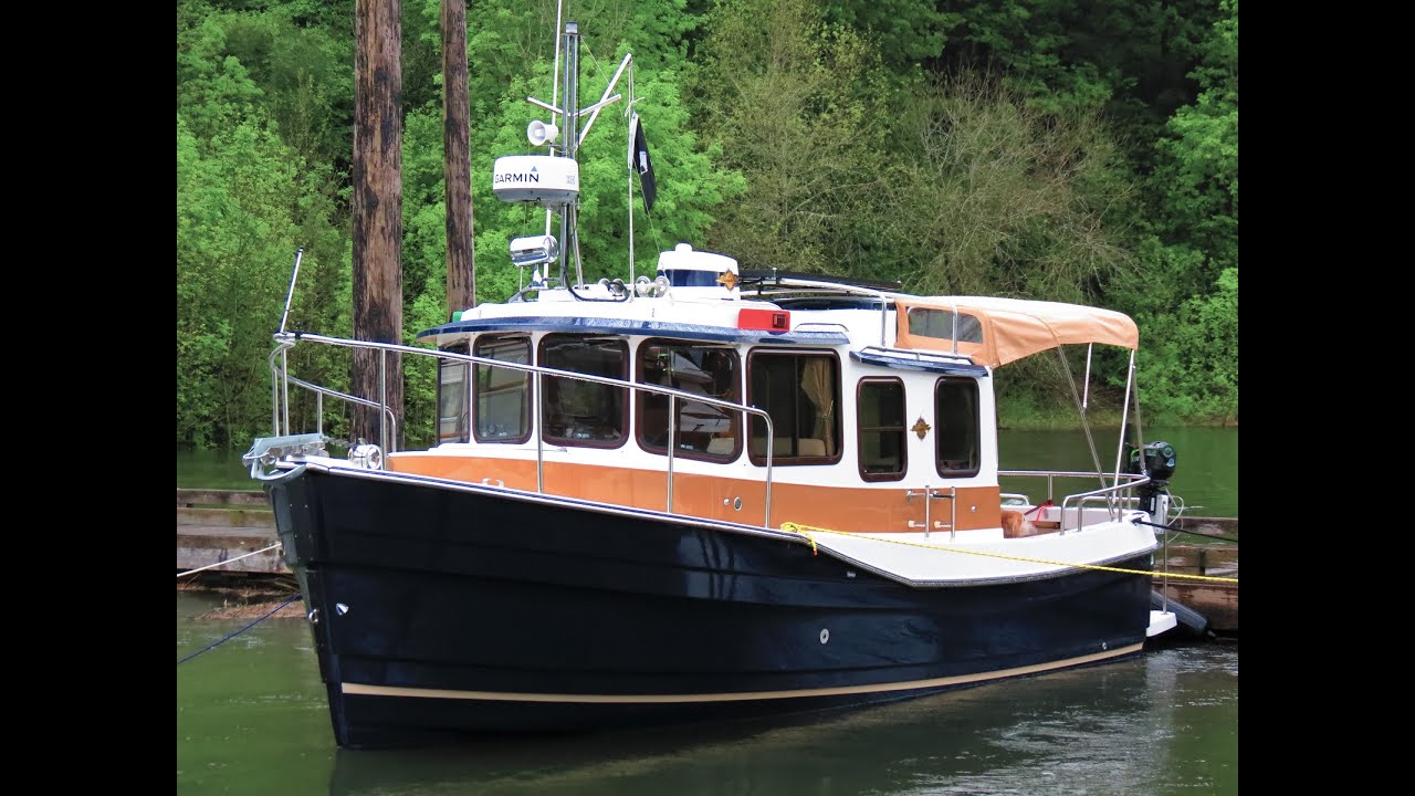 Ranger Tug 25SC Cruising the Columbia River