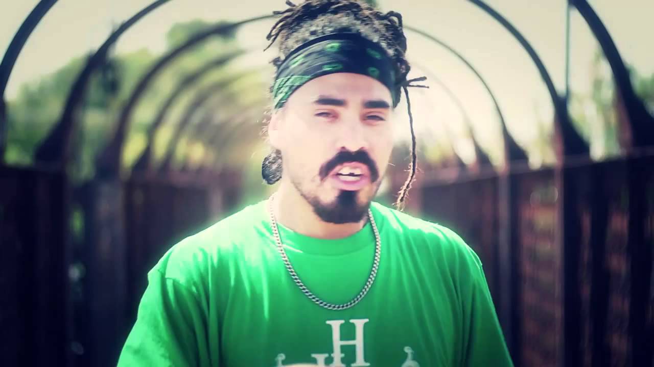 Rancho MC & Back In Band - AMA (Videoclip Oficial)