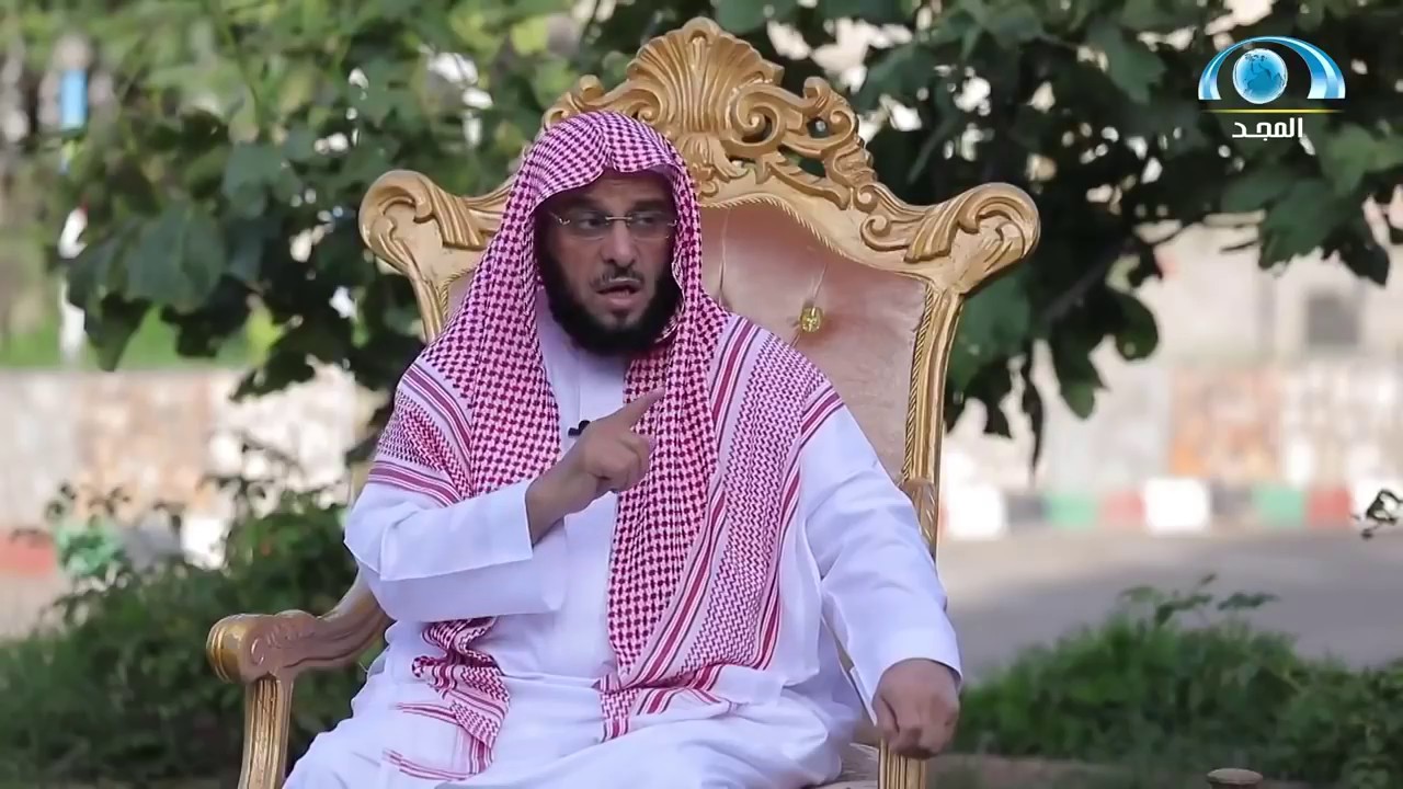 برنامج الصواعق (ح2) .صالح العمري القانص يحاور الشيخ عائض القرني عن صواعق المتنبي