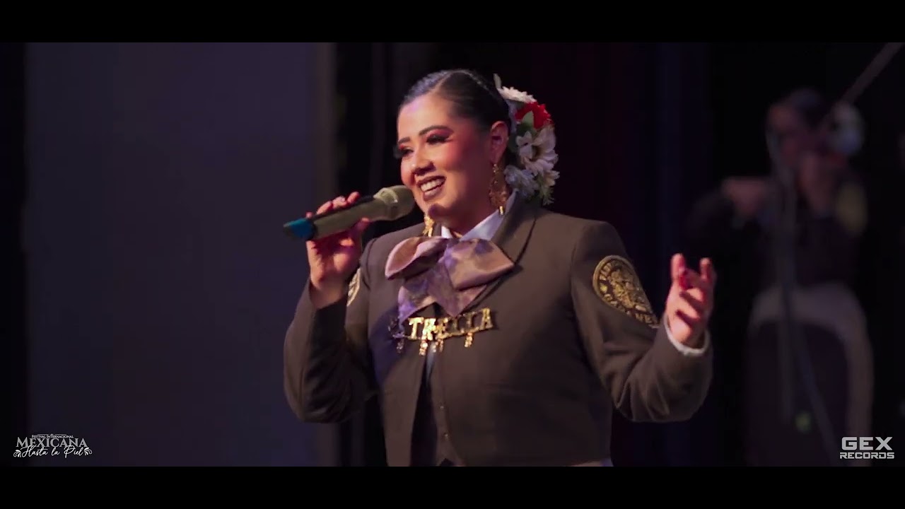Mariachi Femenil Estrella de México - Popurrí de mi Tierra