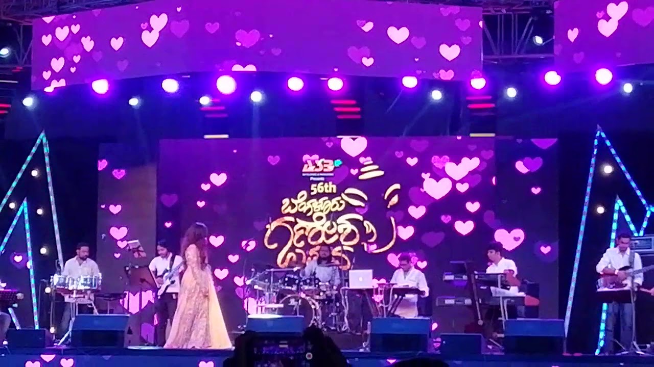 Aralutiru Jeevada ❤ @shreyaghoshal Live in 56th BGU
