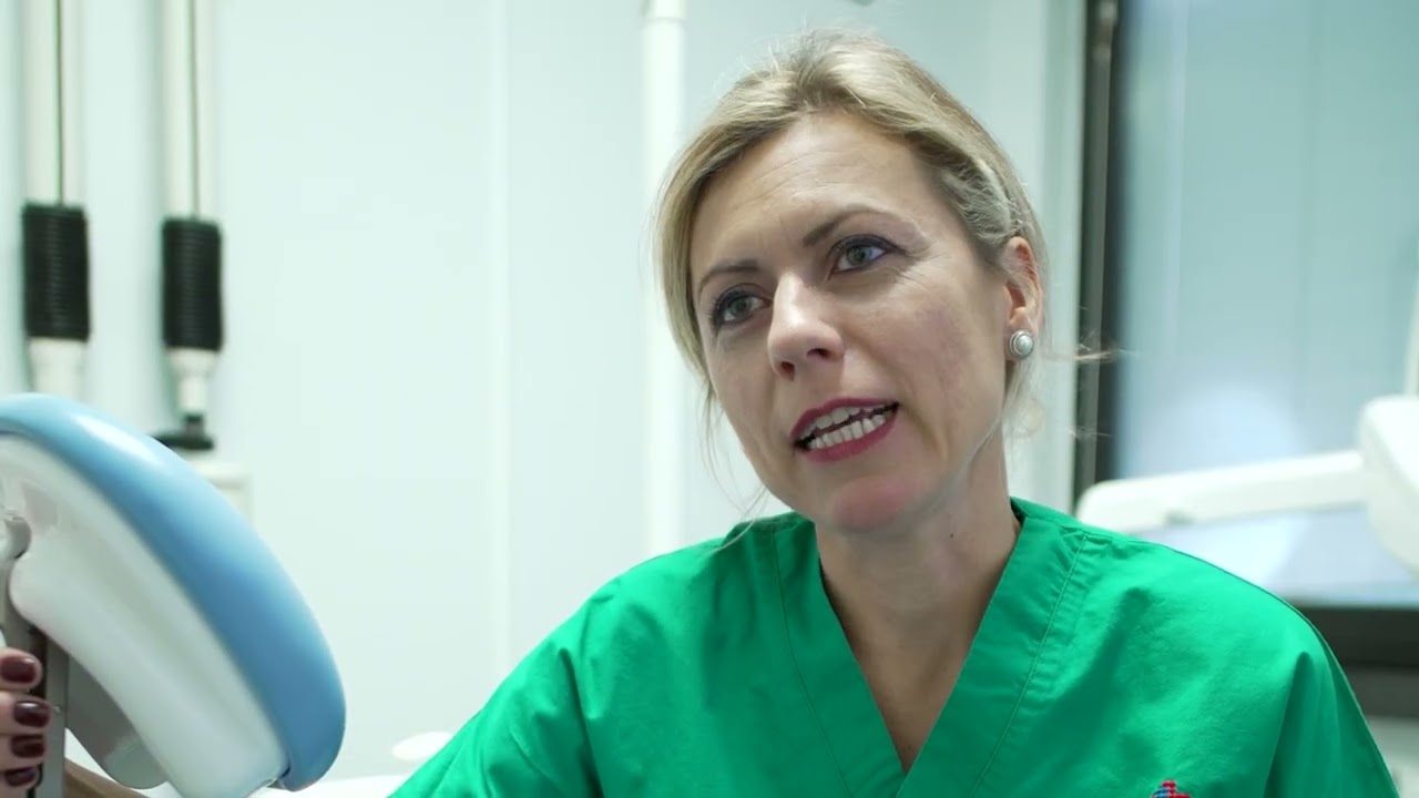 I denti Storti si possono raddrizzare da soli?