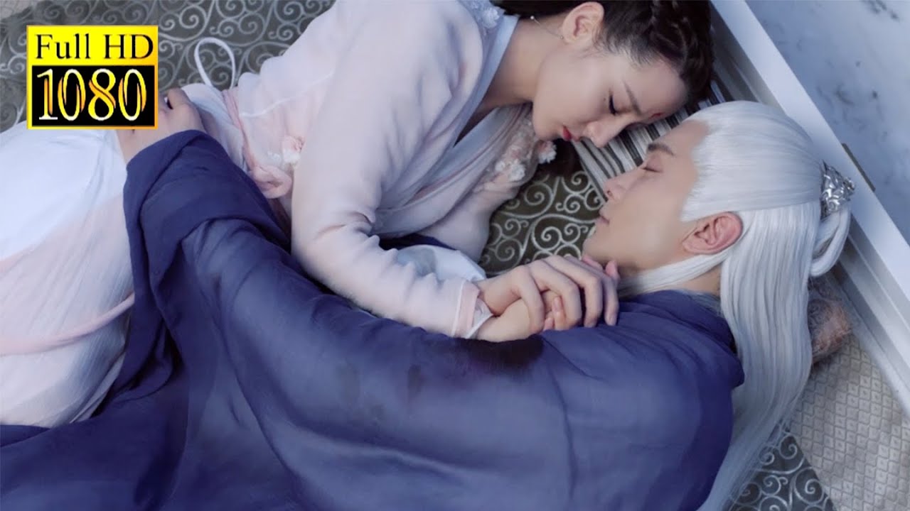 🦊鳳九心疼帝君受傷虛弱，誰知他竟得寸進尺，把鳳九拐到他的床上！！