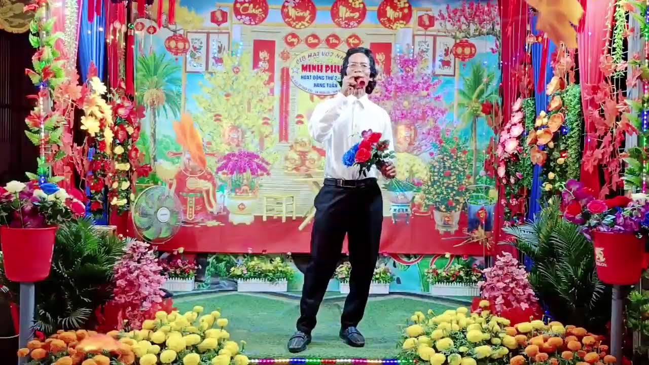 Phát trực tiếp của CLB HÁT VỚI NHAU MINH PHỤC, hoặc động vào ngày thứ 4 và thứ 7 hàng tuần,