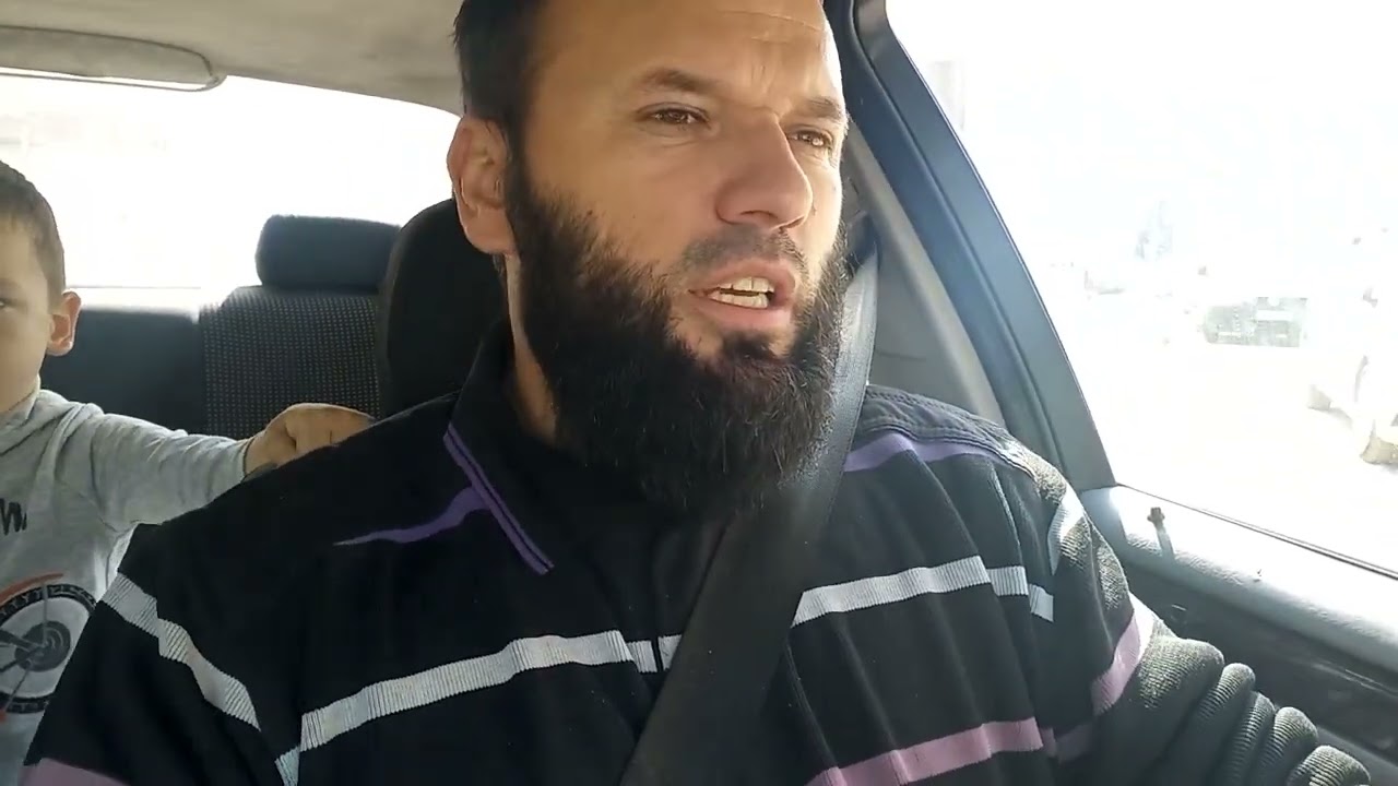 Cka nese sheh ne enderr gjakderdhje, Melaiket dhe Buke