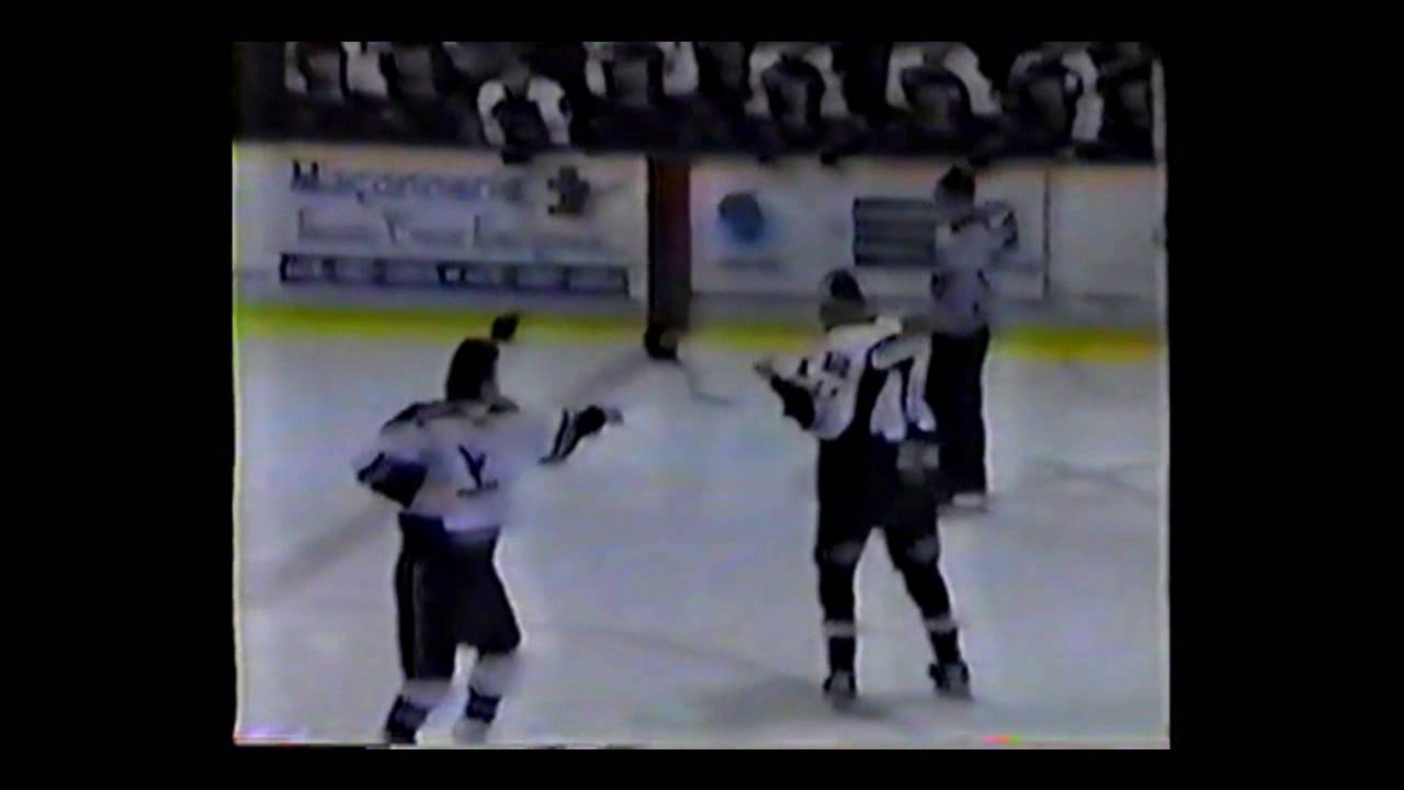 Jean-Martin Bourget vs  Luc Bernier LCH 6 02 04