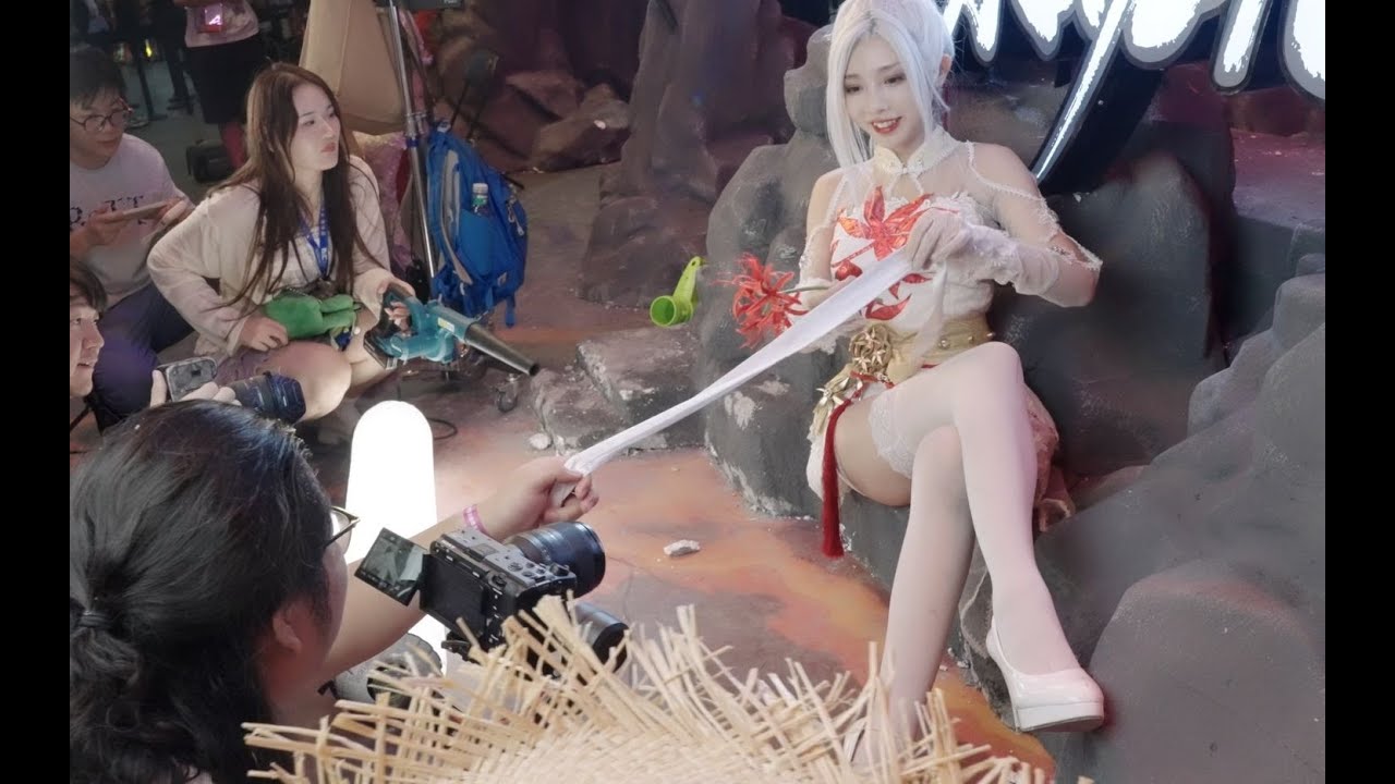 漫展上随机拉走一名幸运coser