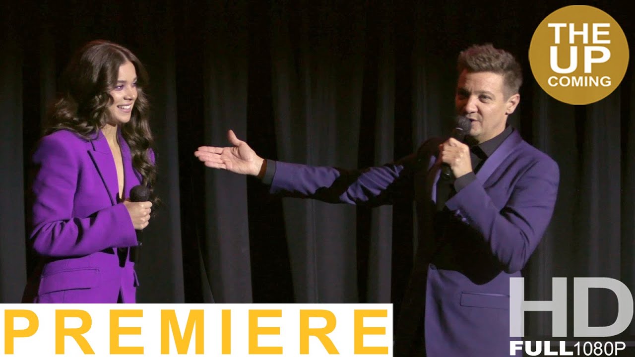 Hawkeye fan screening: Jeremy Renner & Hailee Steinfeld
