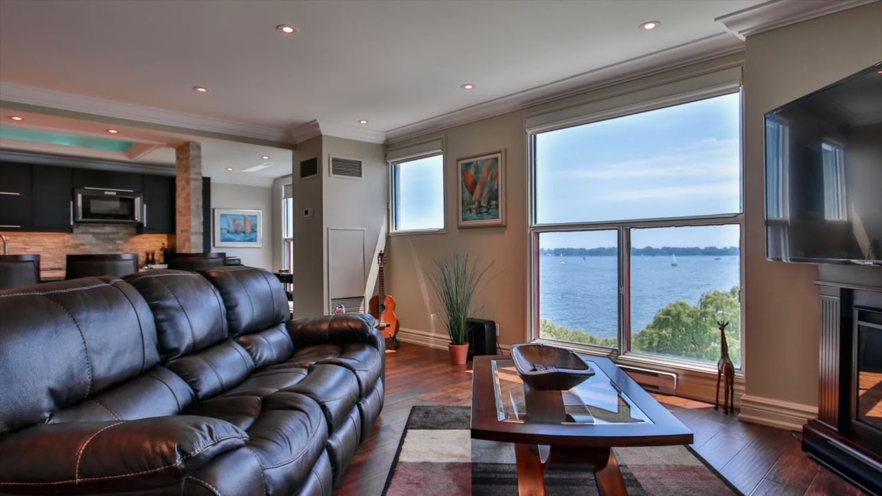 99 Harbour Square, Unit 808, Toronto