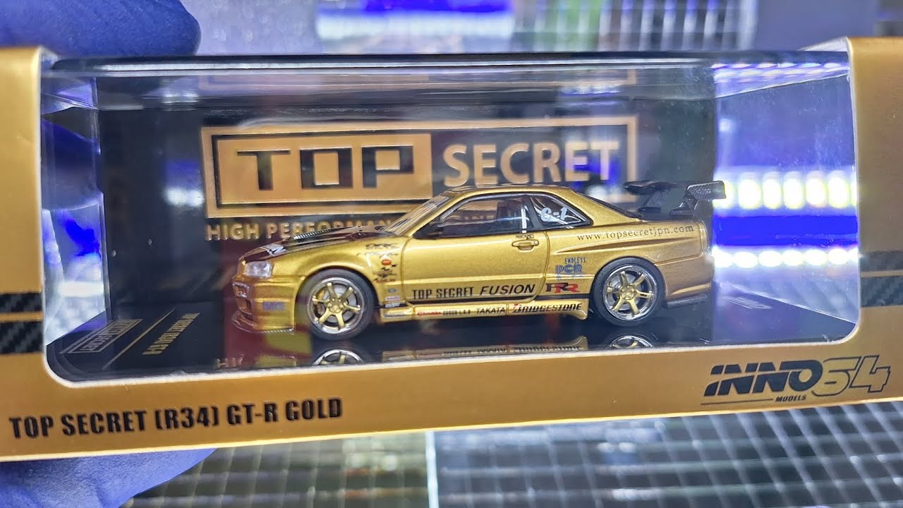 Otwieramy ! #Nissan #Skyline #gtr-r34 #inno64 #automobile #opening #car #gold #japan 