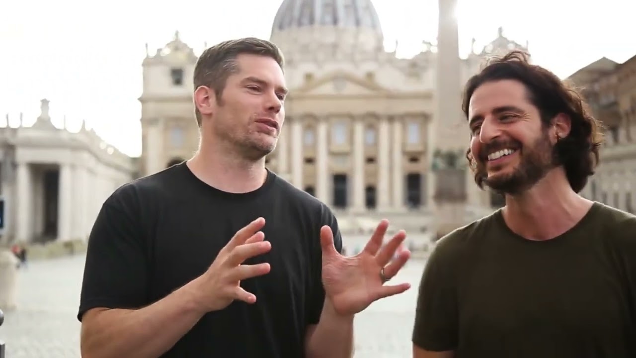 The Chosen - Un evangélico y un católico entran en una basílica