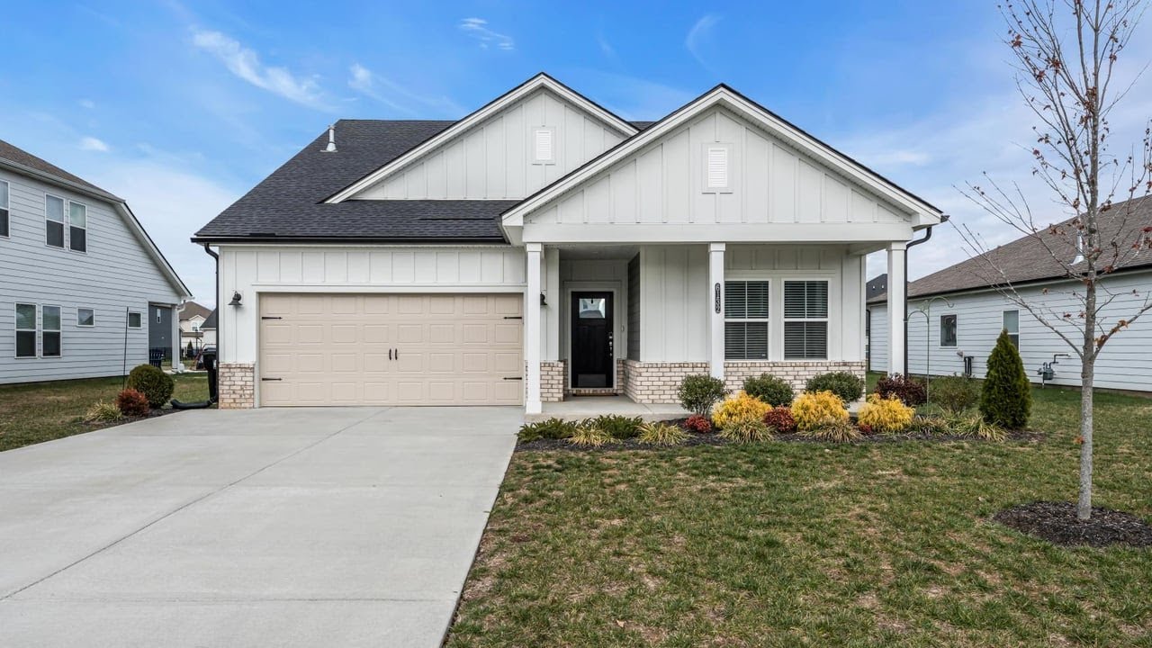 6132 Farm Castle Dr, Rockvale, TN