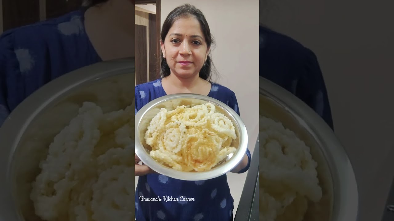  Sabudana Batata Chakli | Vrat special Sago Potato Chakli  #sabudanabatatachakli #recipe 