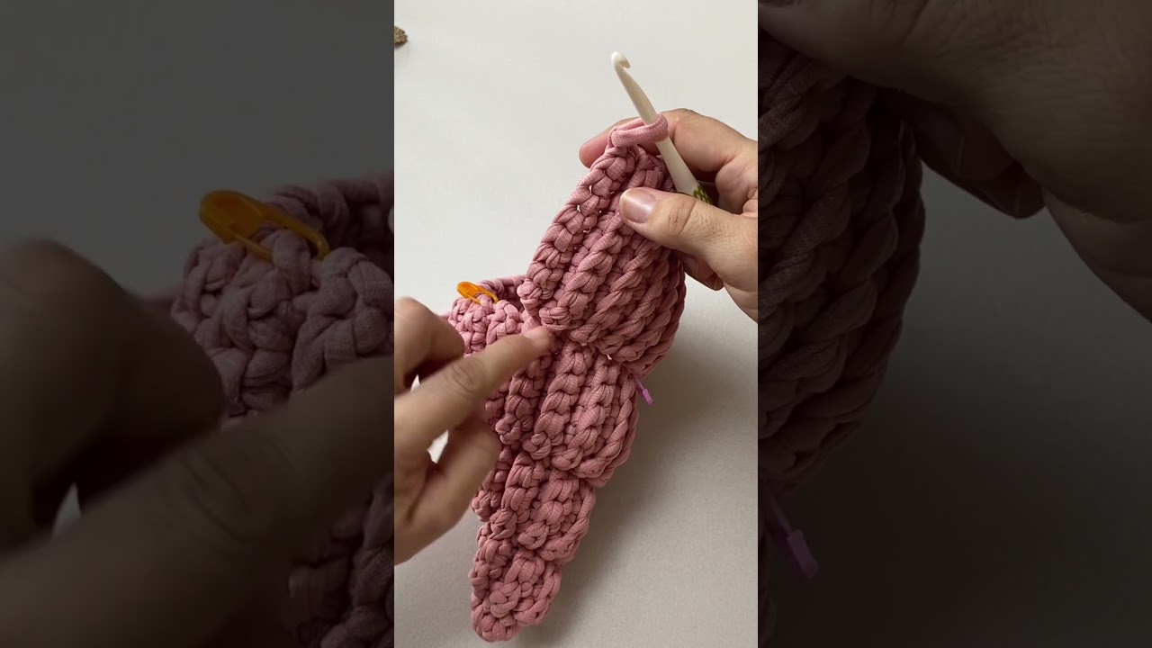 Bolsa caracol em crochê 