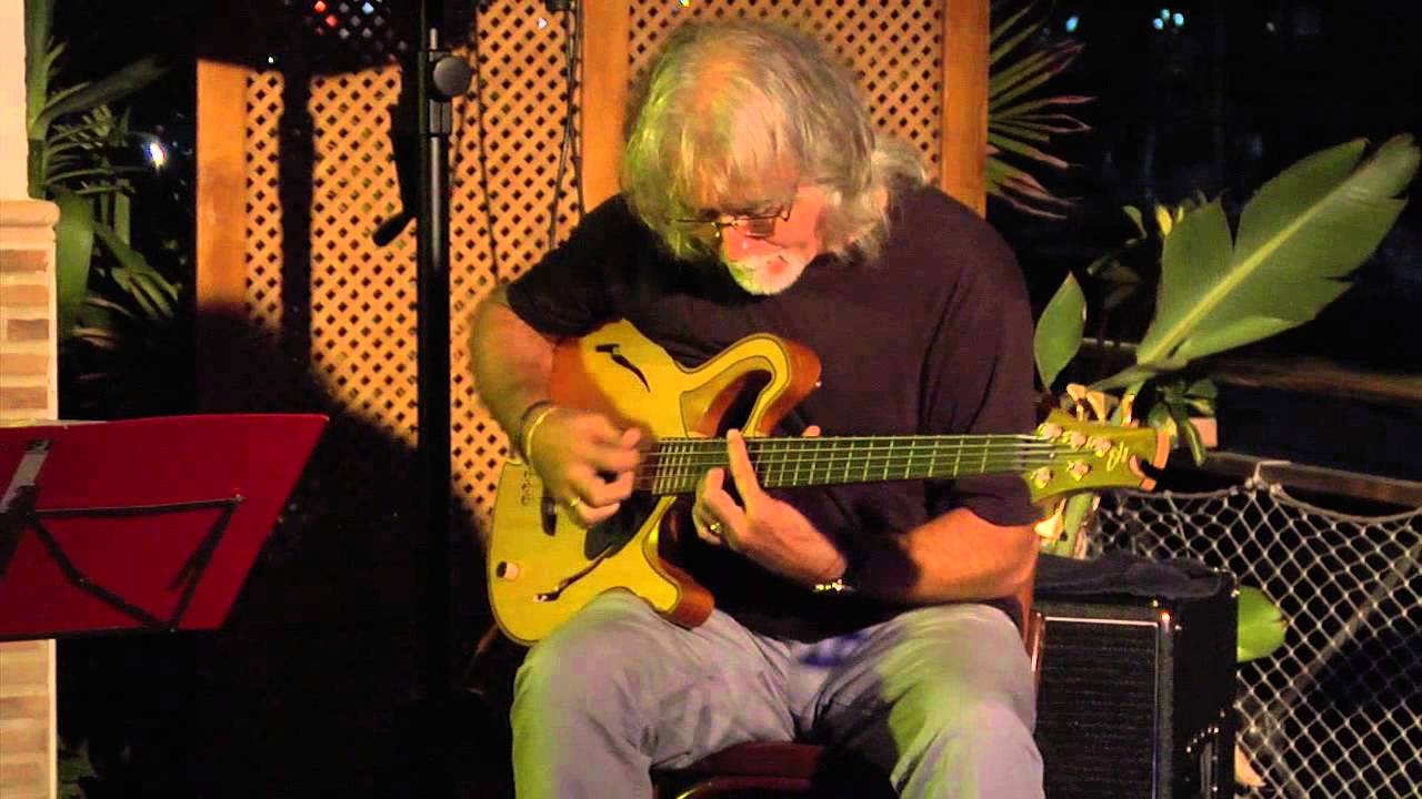 Ziriab - Solo de Carles Benavent