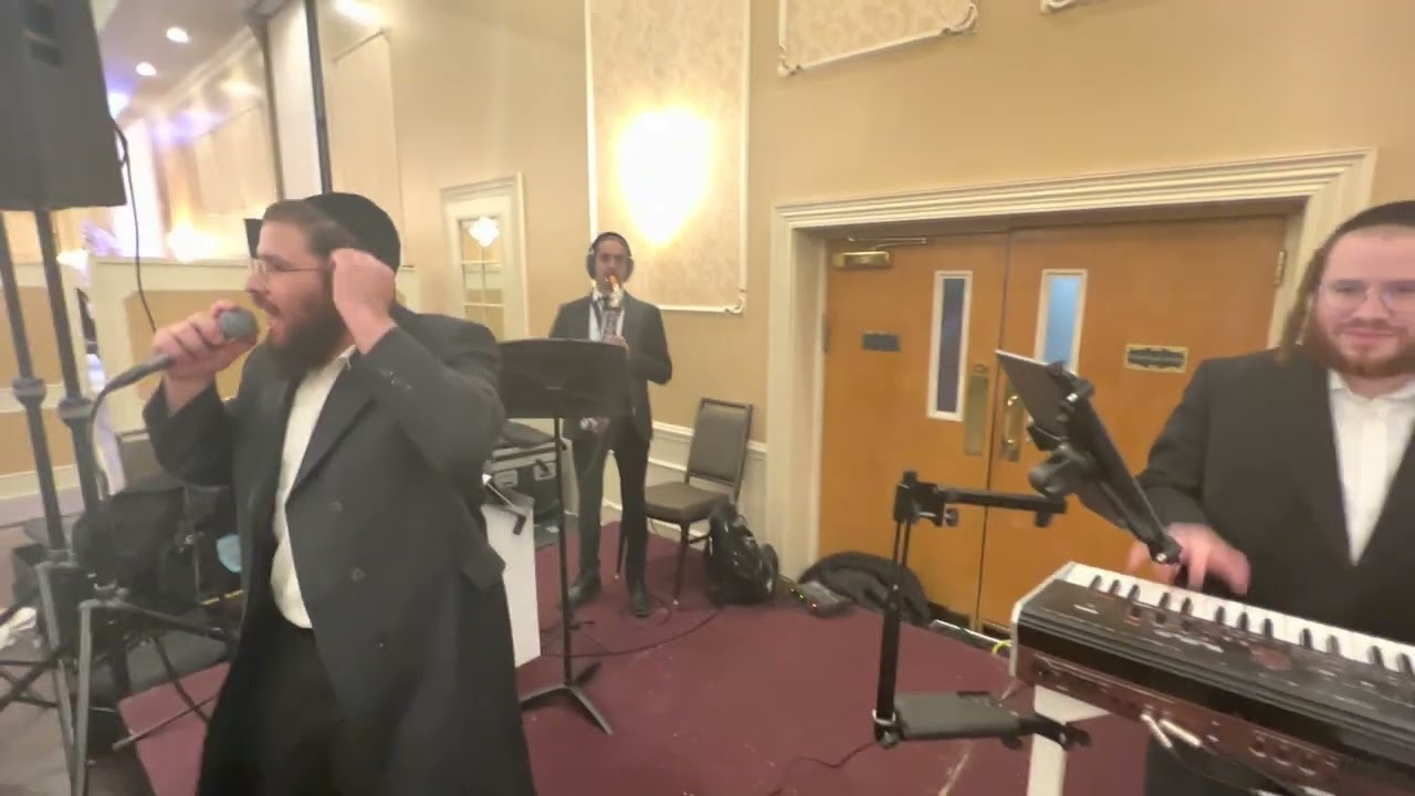 Avromi berko on keys &shea berko singer