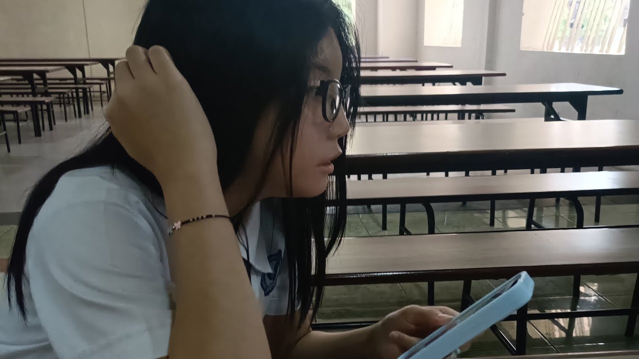 INFORMATIKA GRUP 1 - THINK BEFORE YOU TYPE
