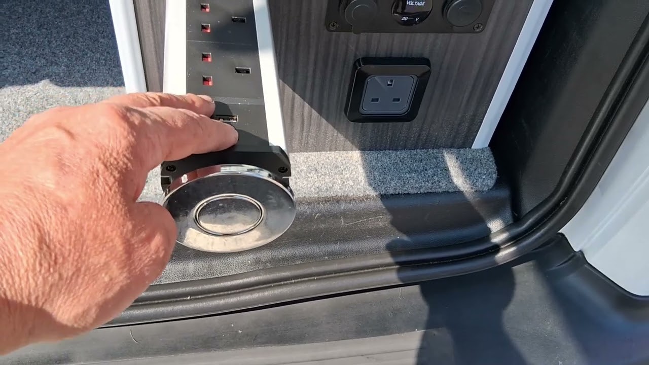 Citreon berlingo multispace airdream micro camper conversion
