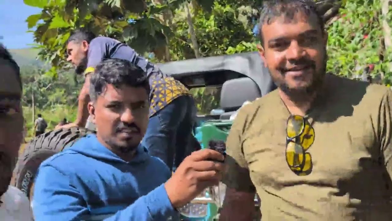 අලවතුගොඩ ඛේදවාචකය! කන්දටම යට වූ පවුල්!