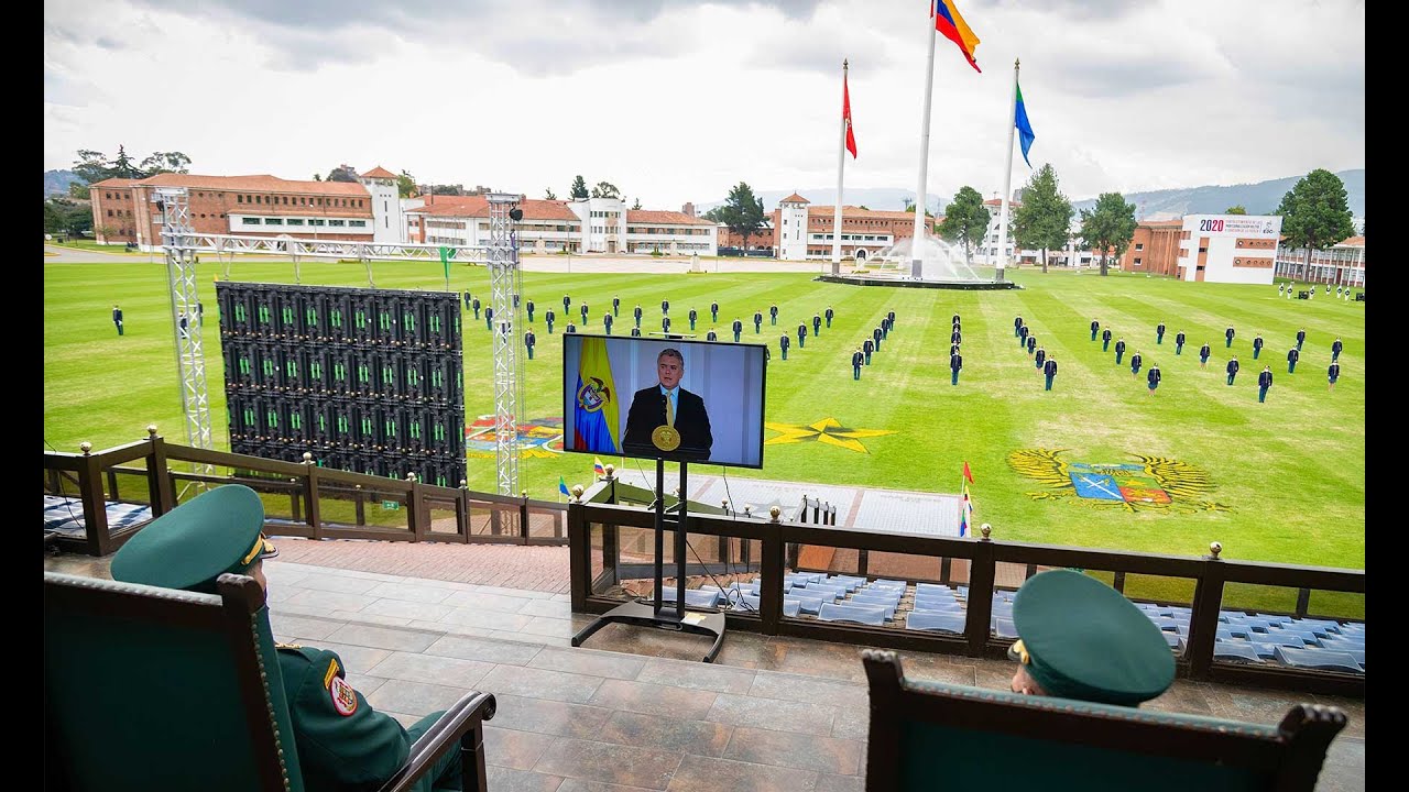 Ceremonia de graduaci&oacute;n del curso de subtenientes y tenientes de corbeta de la Infanter&iacute;a de Marina