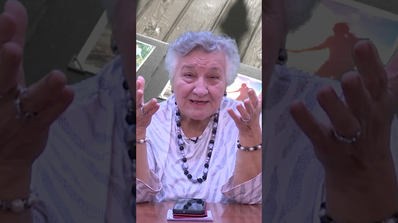 &Alpha;&nu;ά&mu;&epsilon;&sigma;&alpha; &sigma;&tau;&omicron; &zeta;&epsilon;&upsilon;&gamma;ά&rho;&iota; &chi;&omega;&rho;ά&epsilon;&iota; &Mu;&Omicron;&Nu;&Omicron; &omicron; &Chi;&rho;&iota;&sigma;&tau;ό&sigmaf; - &Chi;ά&rho;&eta; &Delta;&eta;&mu;&eta;&tau;&rho;&alpha;&kappa;&omicron;ύ&delta;&eta;