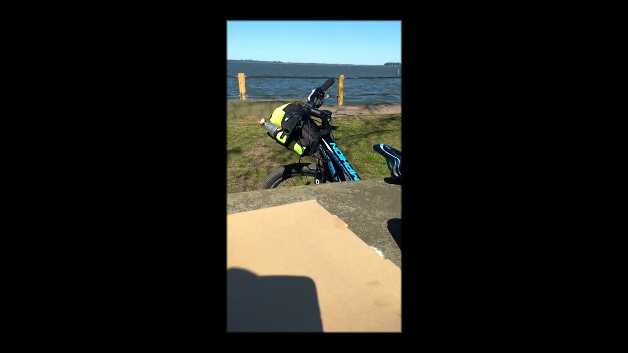 Viaje en tren ciudad de lobos cicloturismo Laguna
