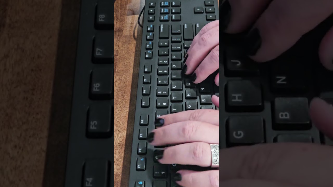 Typing #keyboardsounds #asmr 