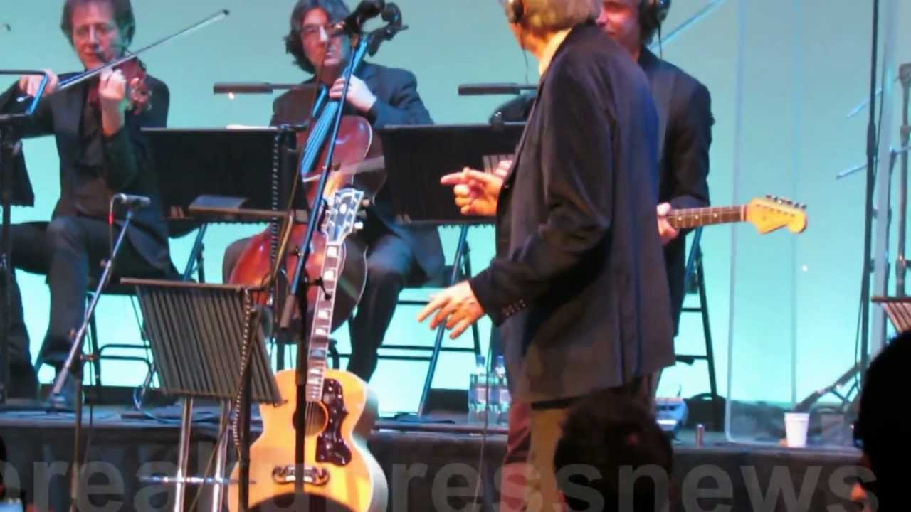 Franco Battiato, Centro Di Gravità Permanente, live at Barbican London
