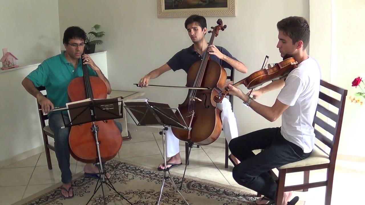 CCB Hino 33 - Jesus é o nosso guia - Trio de Cordas, Hinario n° 5