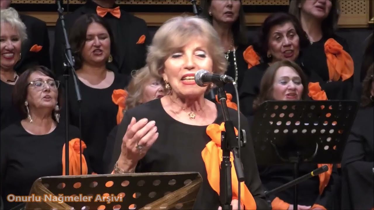 LEYLA HACILAR & Yeşil Çamlar Altında