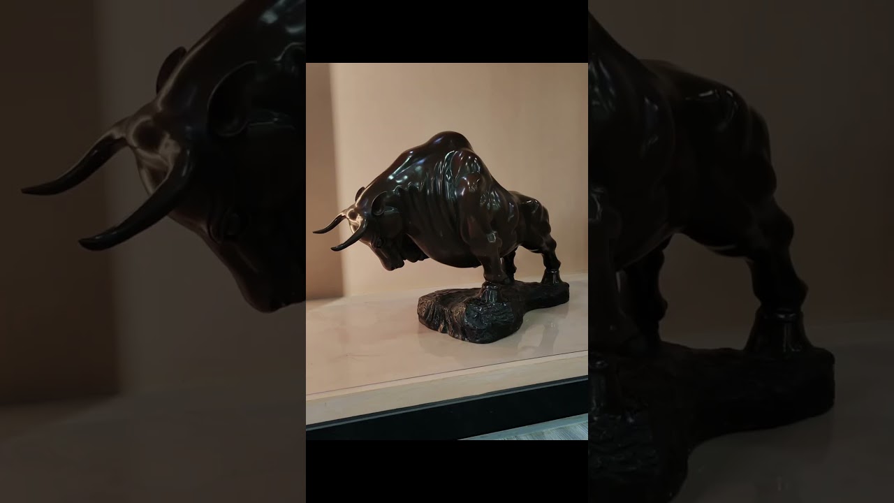 Finished sculpture display! An artistic cow sculpture! #sculpture #art #artwork #custom