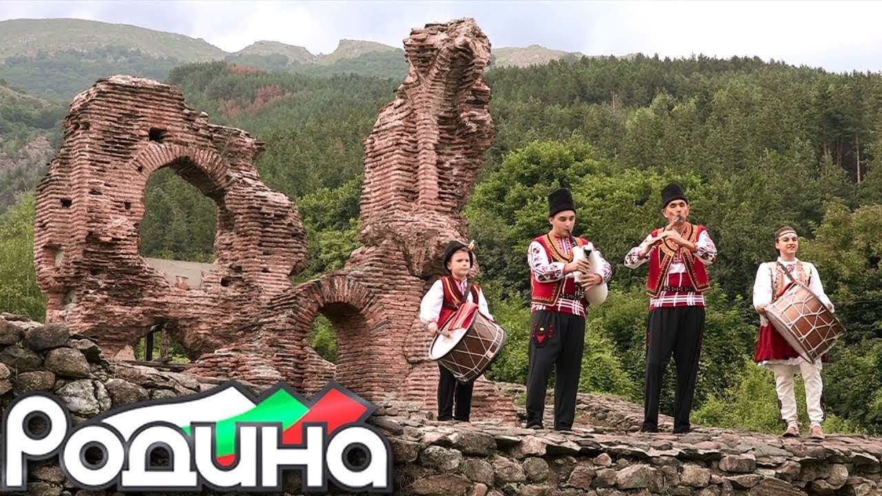 Група за народни хора 