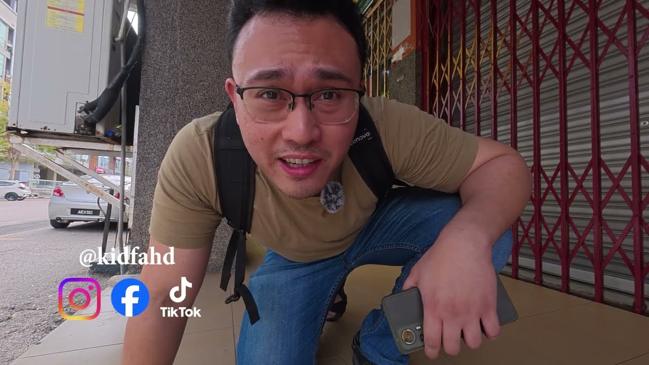 First Time Aku Vlogging Depan Public