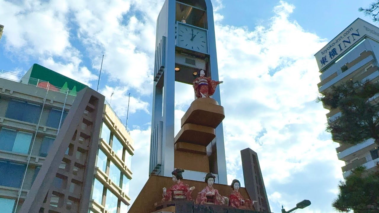 めちゃくちゃ伸びる！岩槻駅からくり時計