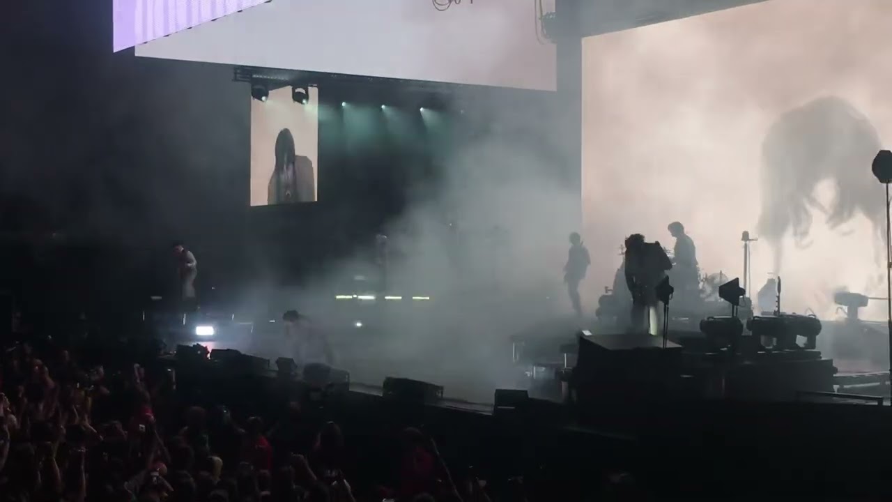 Bring me the Horizon - Teardrops at O2 London 26 September 2021