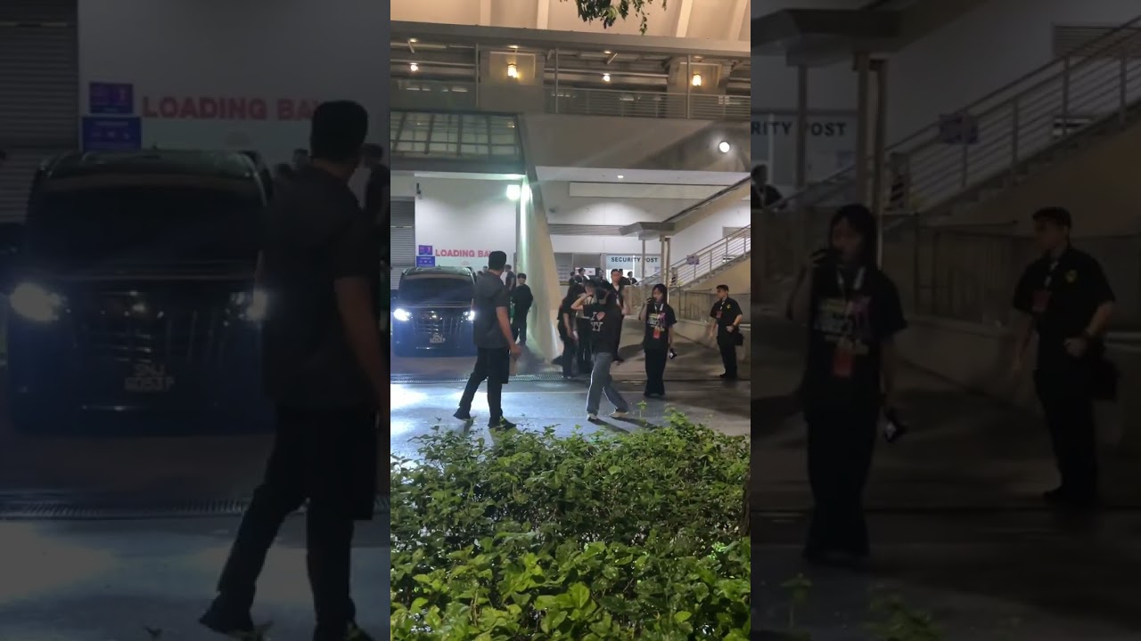 IU leaving Singapore Indoor Stadium (Day 2 SG HEREH World Tour)