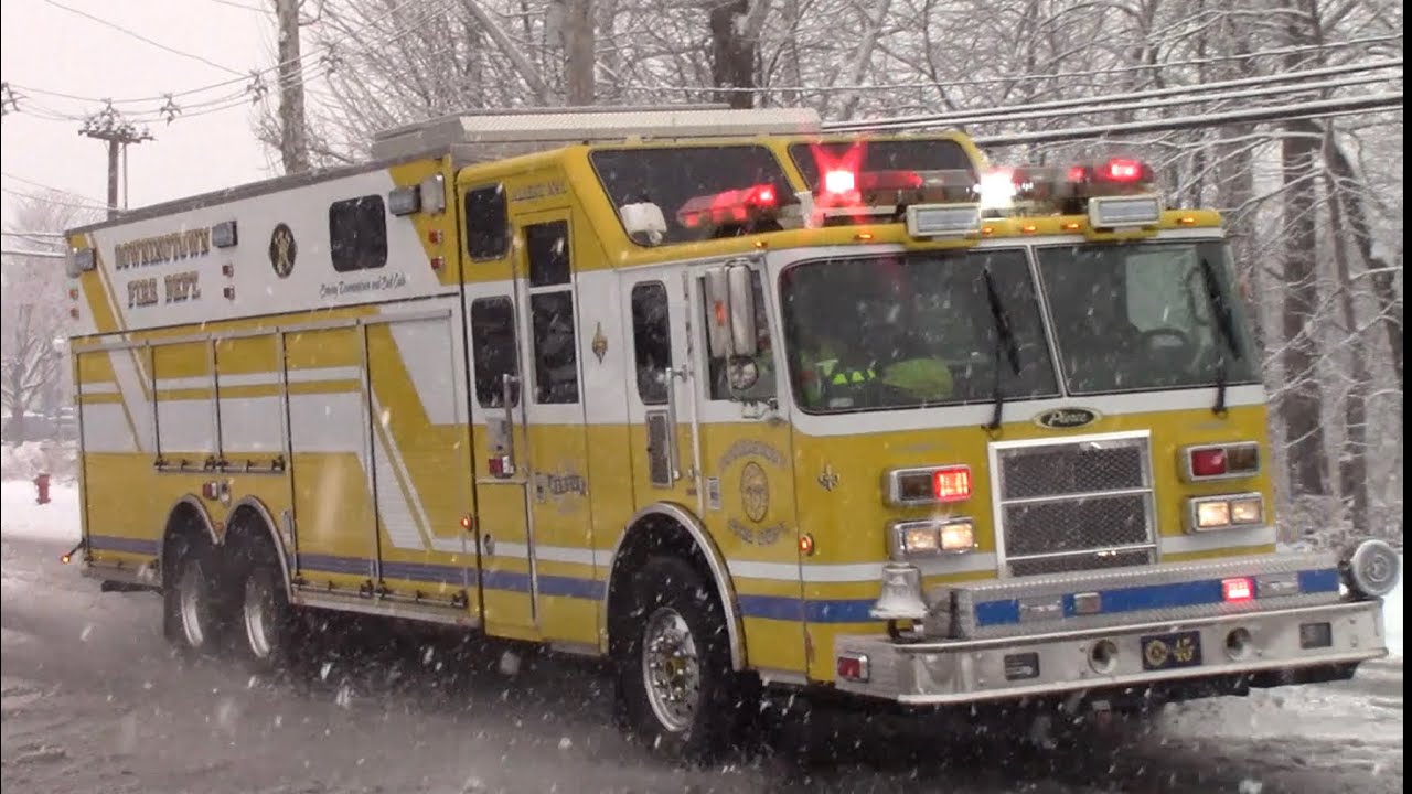 Alert Fire Company of Downingtown Rescue 45 Responding 