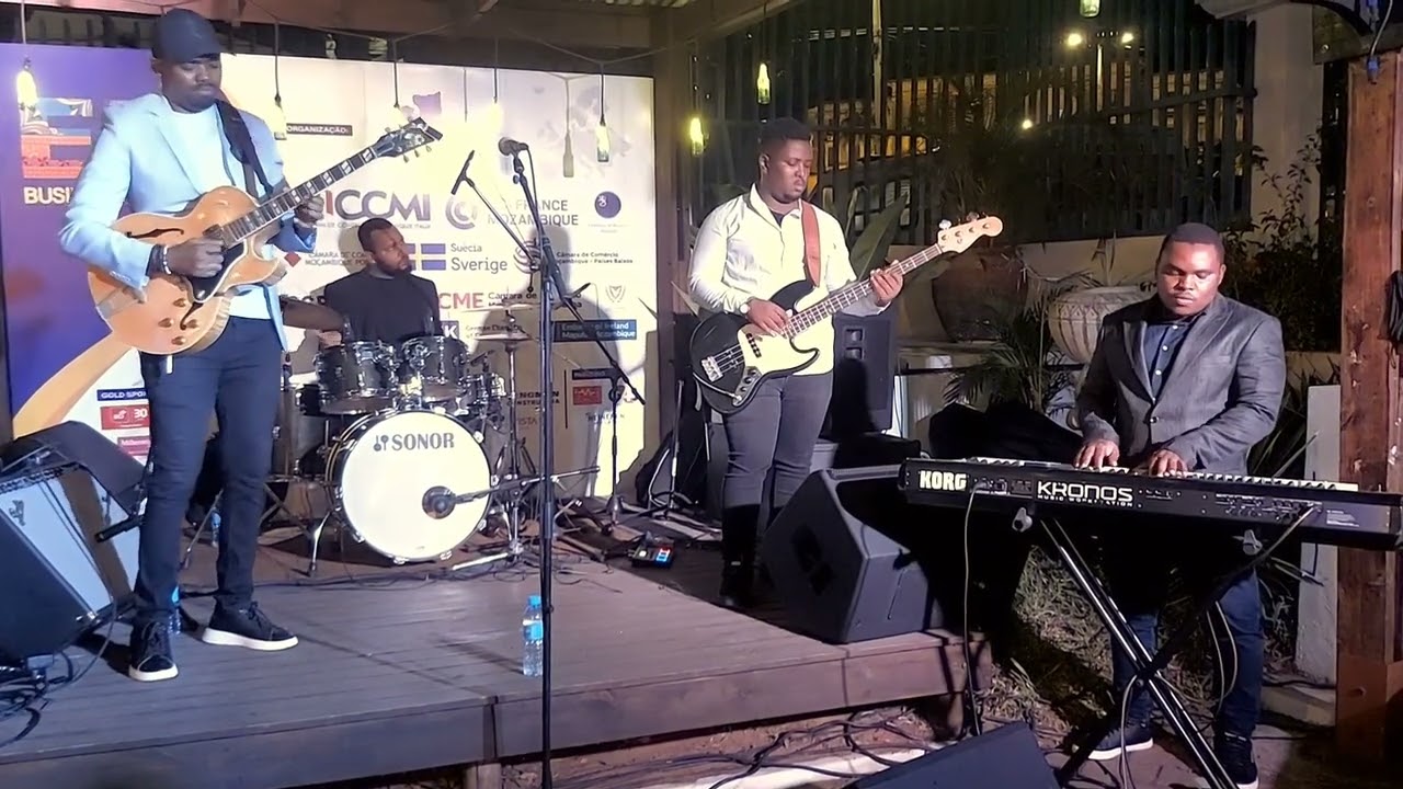 FOUR (by Miles Davis) - Elcides Carlos