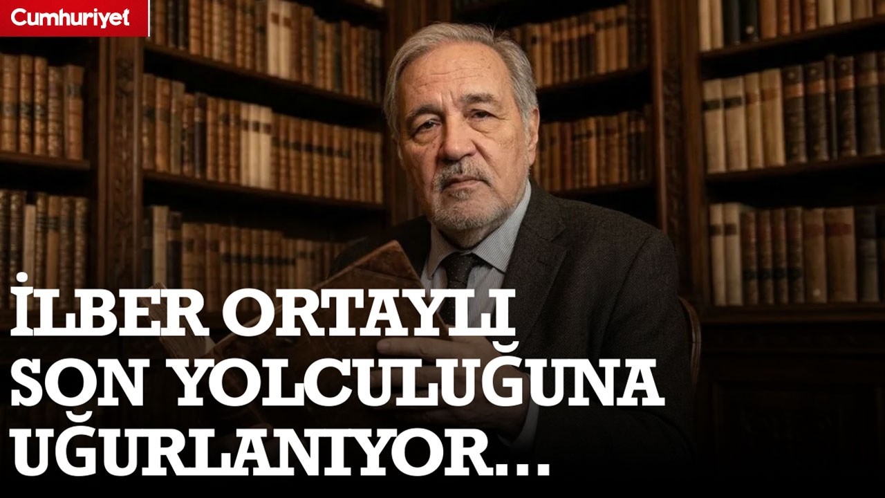 #ЖИВОЙ | Церемония похорон Ильбера Ортайлы проходит в мечети Фатих.