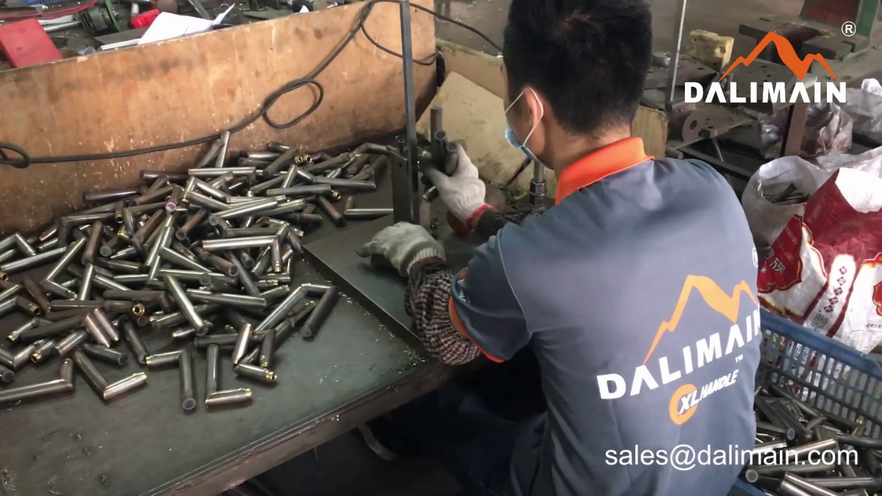 Machining process for the door handles