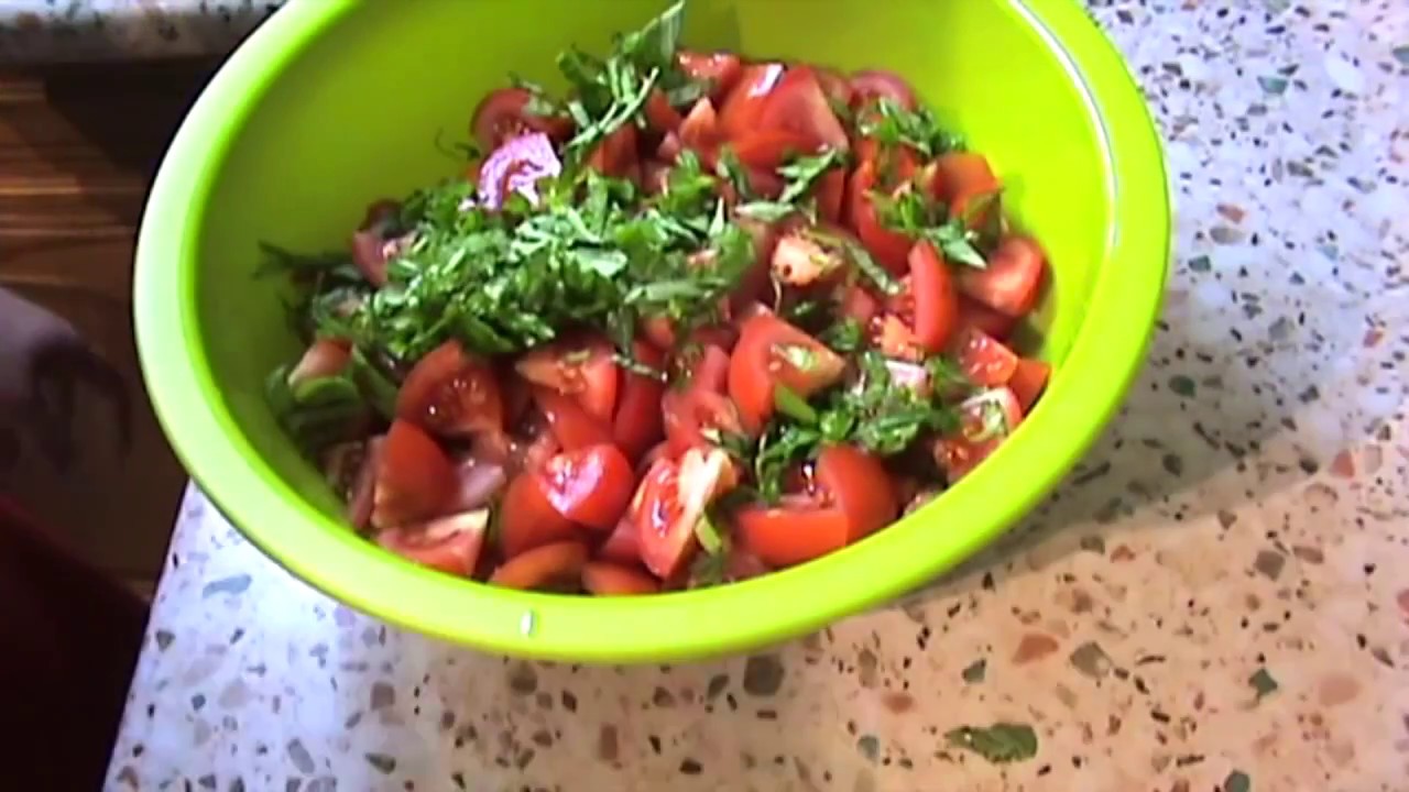 Tomatensalat (Schnell, Einfach, Lecker)