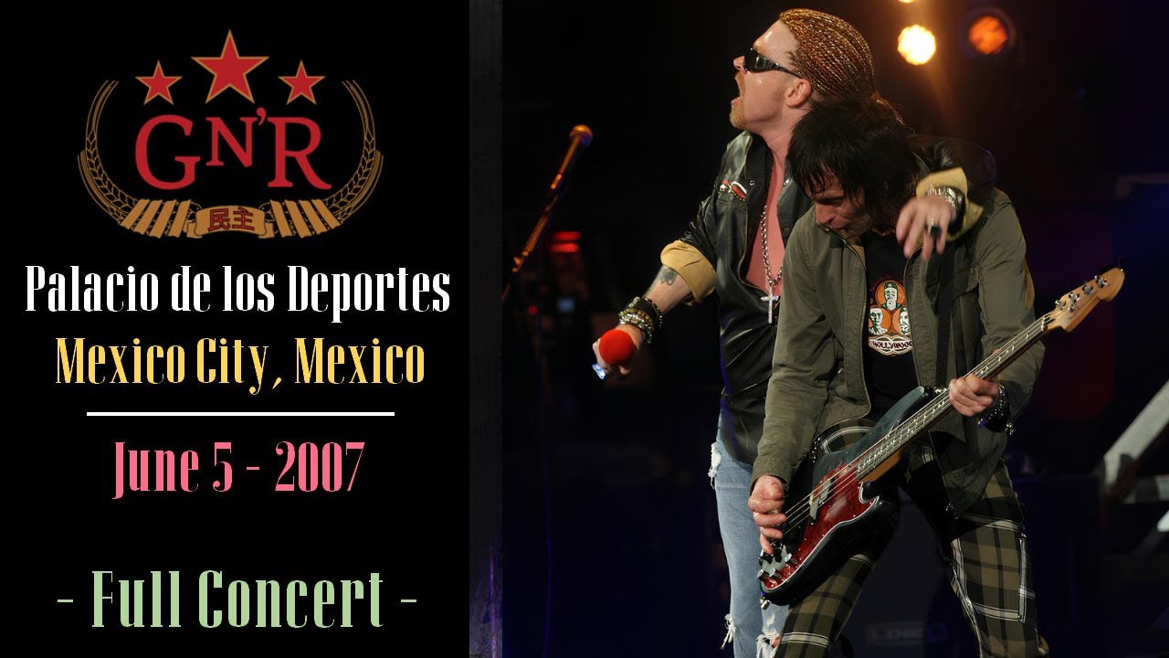Guns N' Roses Live At 