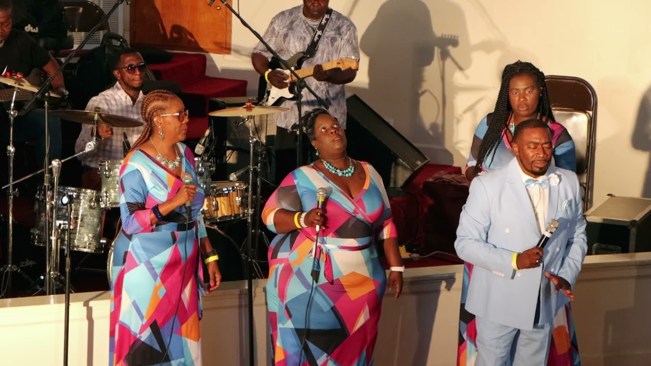 Pastor Lee Wornum & Divine Voices - LIVE!!!(6/26/2022) __in Montgomery AL (Whole set)