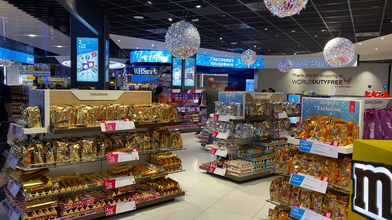 Walk Through London Heathrow Airport, Terminal 3: Duty Free, Lounge & Restaurants