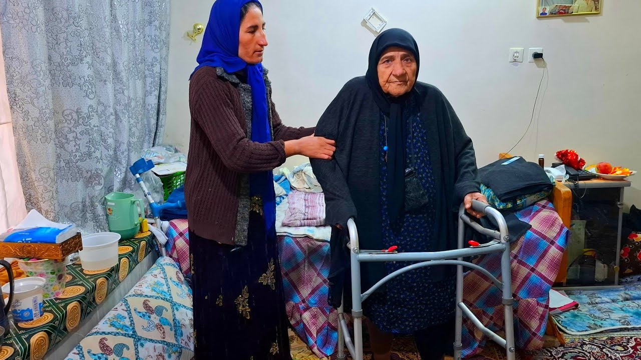 An old woman's kindness to a homeless mother; hope amid despair