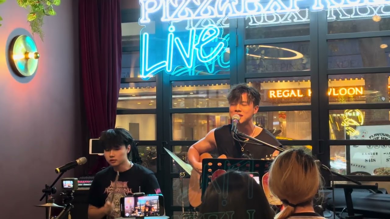 2025-10-08 Dark 黃明德 - 地下街 @ PizzaExpress Live