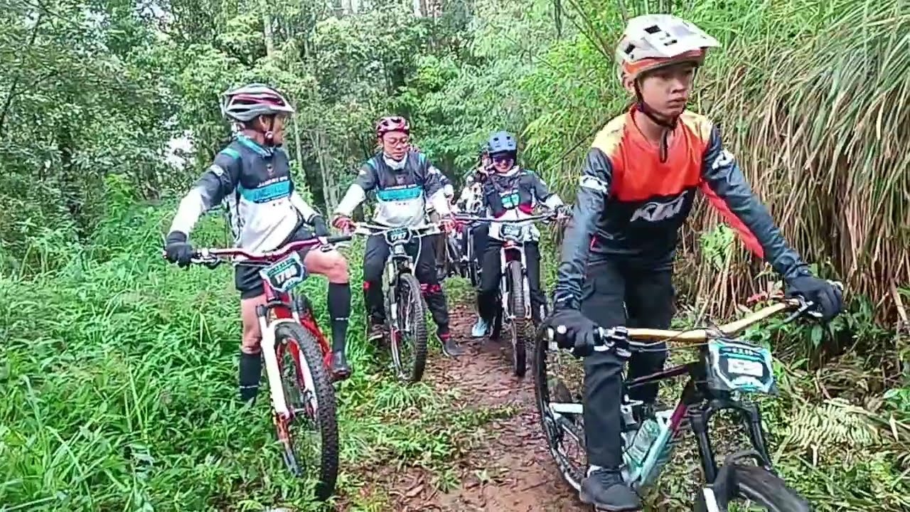 JAMBORE MTB MAGETAN SERIES 4,STAR FINIS