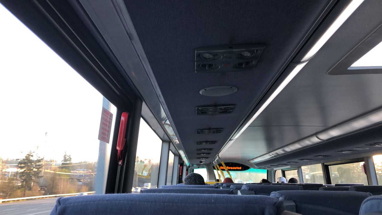 Decker through Downtown- Sound (Community) transit 2017 ALX E500 
